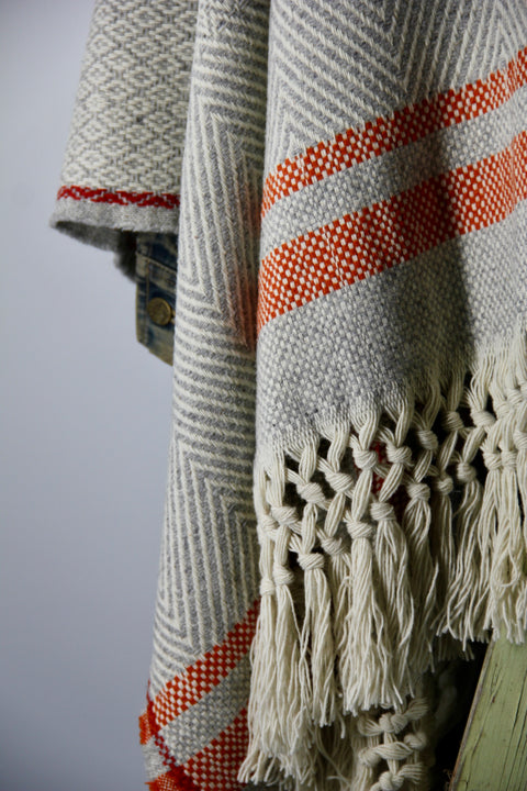 WOVEN HEAVY WEIGHT PONCHO'S