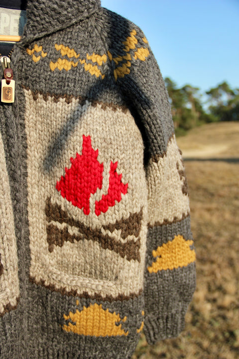 HANDKNIT CANADIAN ZIP CARDIGAN WITH MULTI COLOR PATTERNS